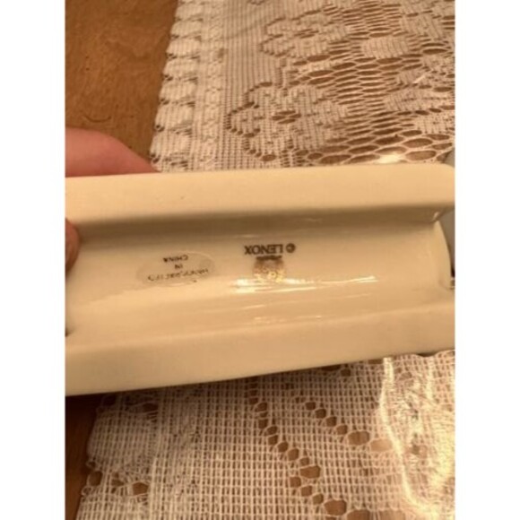 2001 Lenox Sledding Snowpals Christmas Ornament w/ Box 24K Gold MINT - Picture 2 of 6